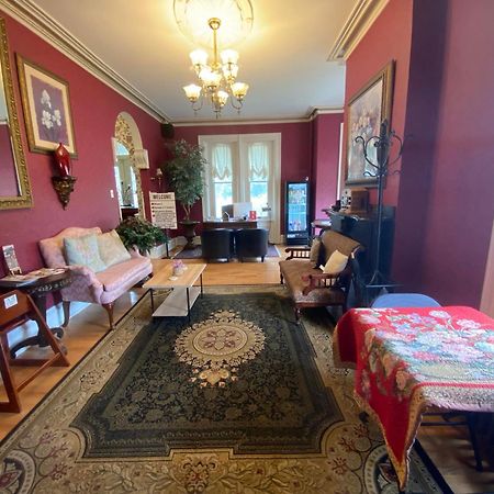 Greystone Manor Bed & Breakfast Bird-in-Hand Exteriör bild