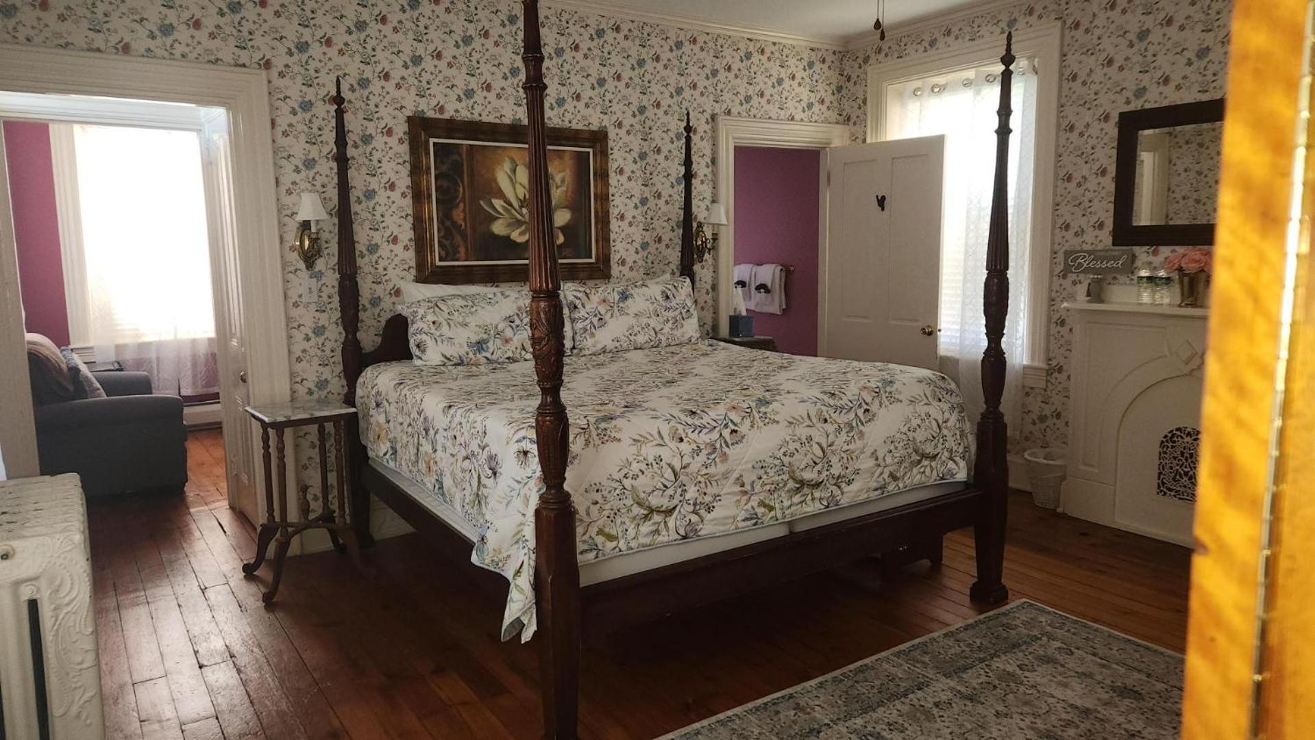Greystone Manor Bed & Breakfast Bird-in-Hand Exteriör bild