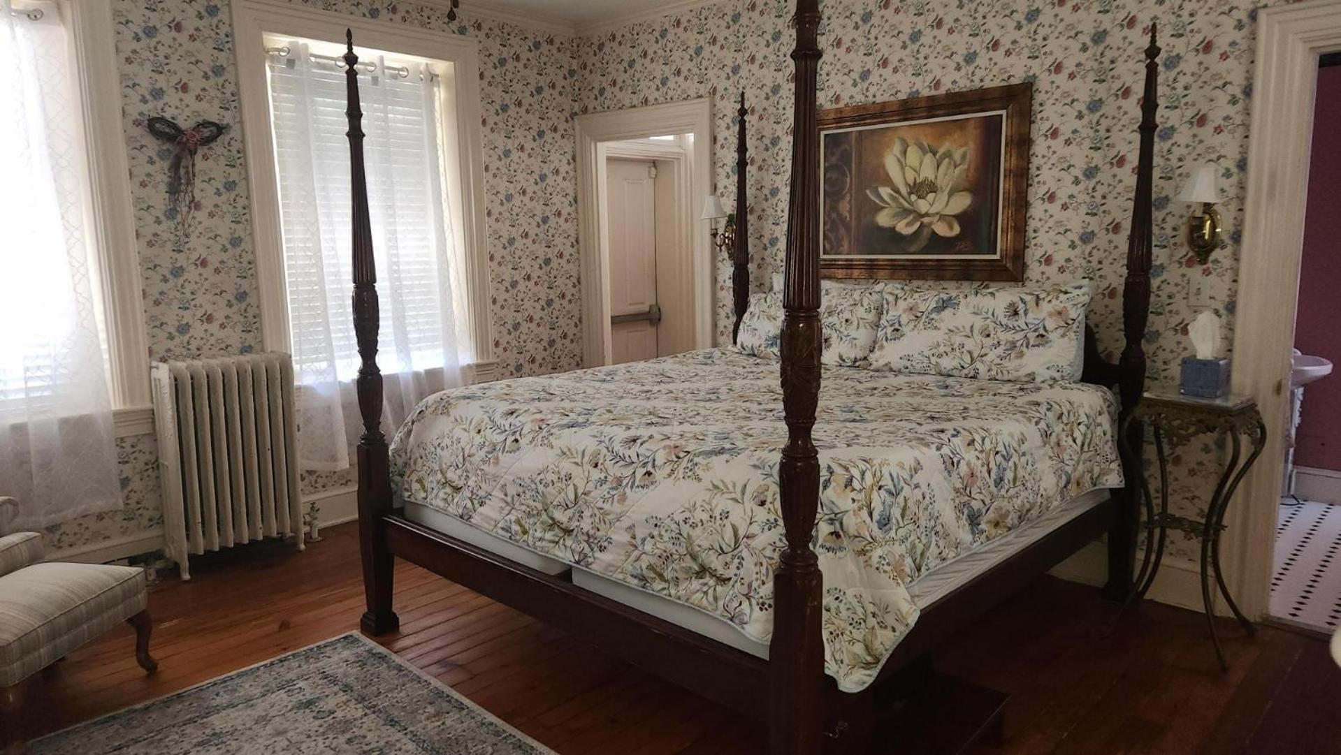 Greystone Manor Bed & Breakfast Bird-in-Hand Exteriör bild